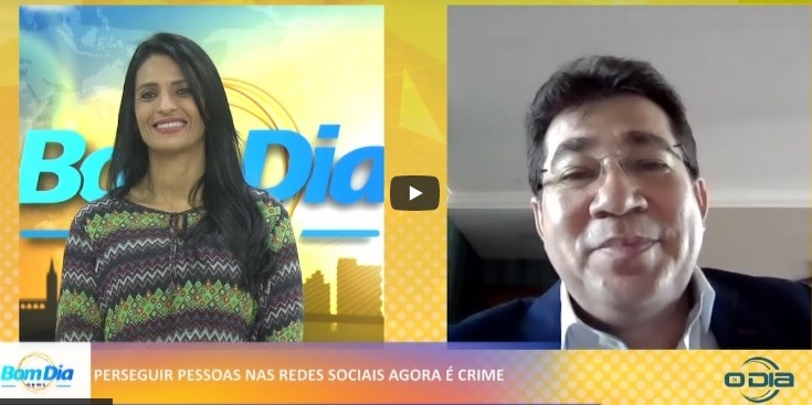 Perseguir pessoas agora é crime