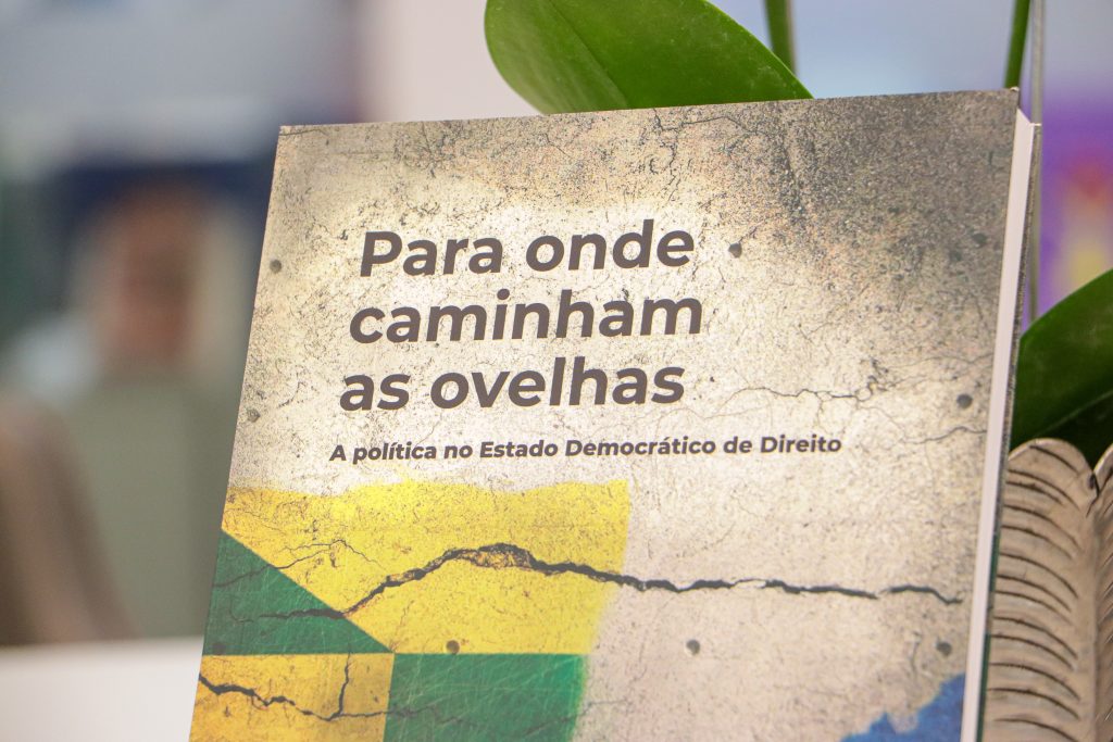 Livro traz análise sobre a condução da política no Brasil pós-Constituição de 1988